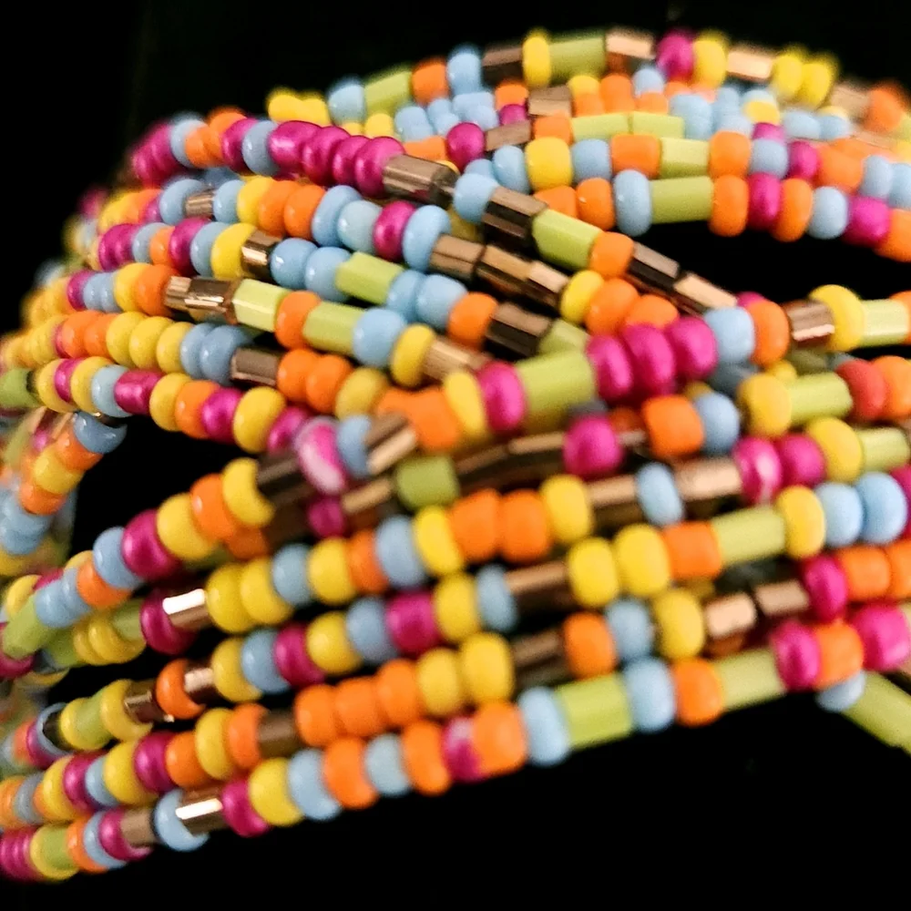 Multicolor Sead Bead and Wire Cuff Bracelet